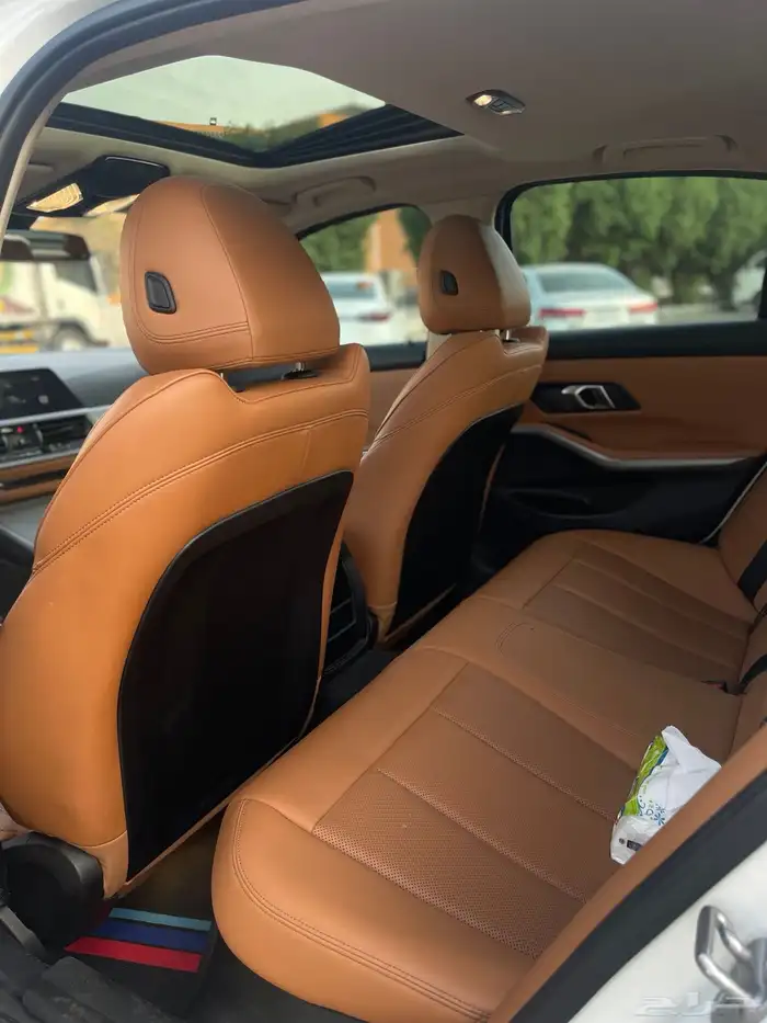 بي ام دبليو 320i 2022 13