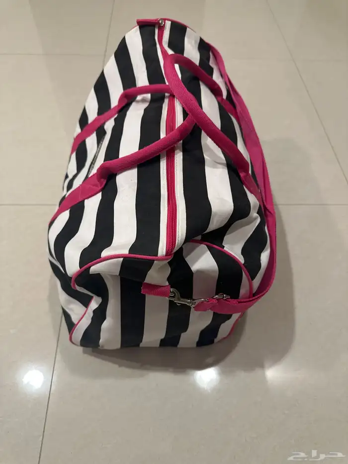 حقيبه فيكتوريا سيكريت Victoria s Secret 2