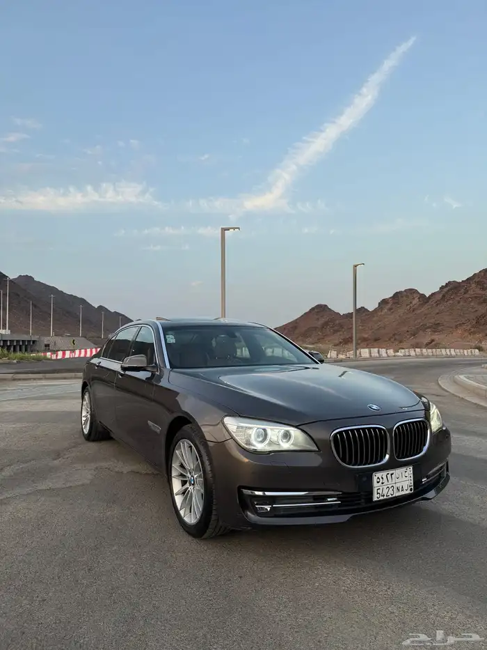 BMW 730LI عداد قليل 2