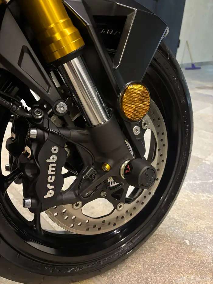 Suzuki GSX-S1000 3