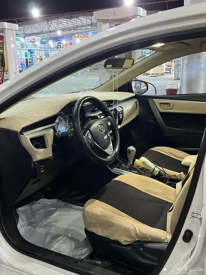 للبيع كورولا 2015 7