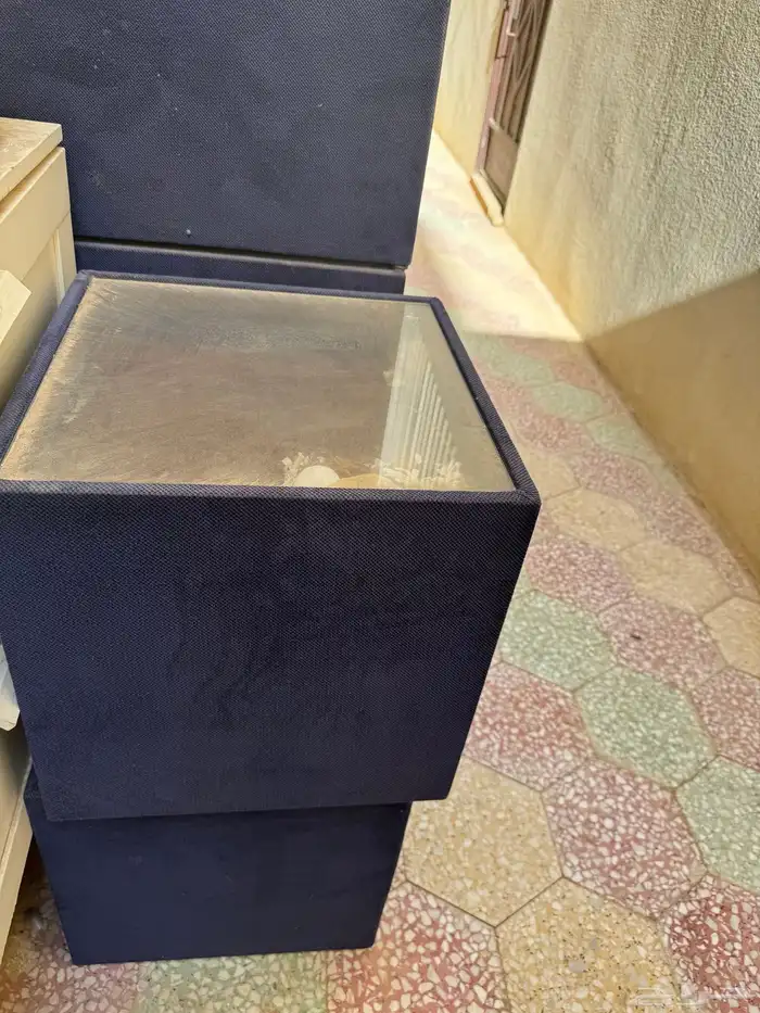 طاولات خدمة 1