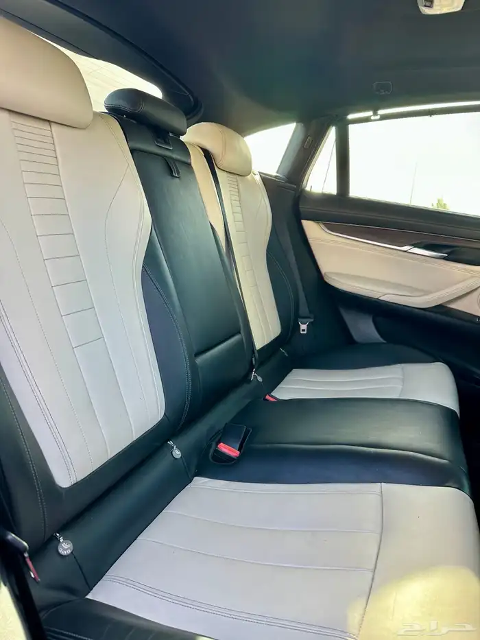 بي إم دبليو X6 2015 طراز M 7