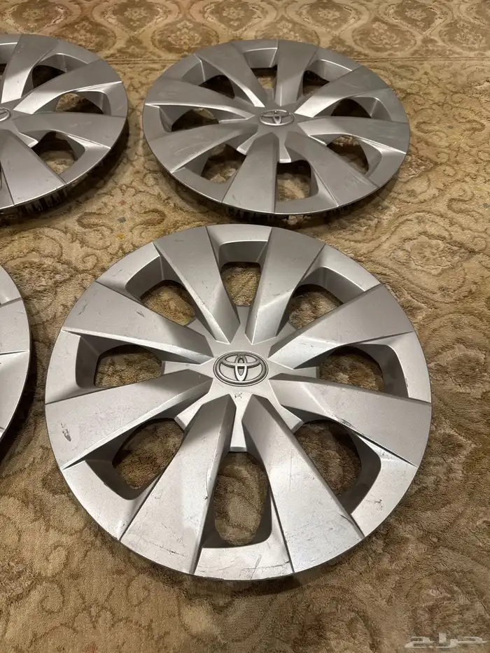 طيس كورولا 2024 طقم عدد اربع 0