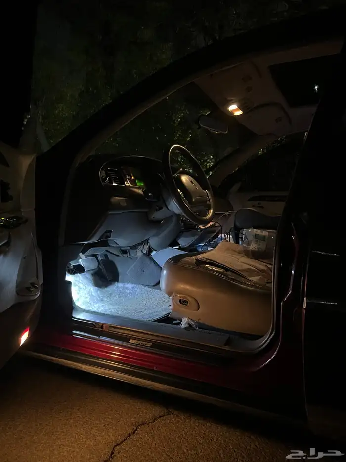 لنكولن تاون كار 1998 78