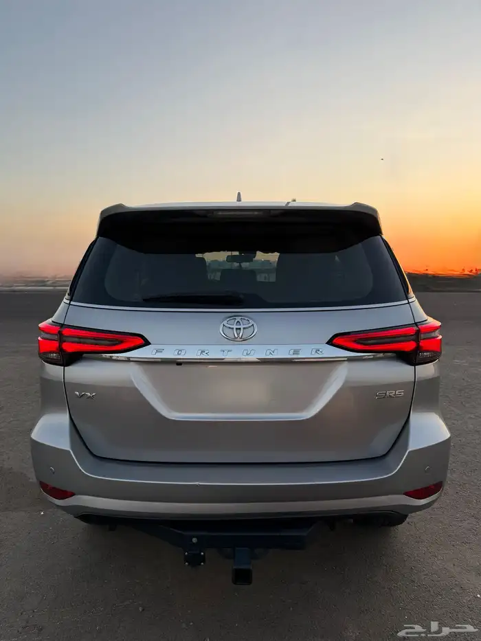 تويوتا فورتشنر ديزل اعلى فئة 4