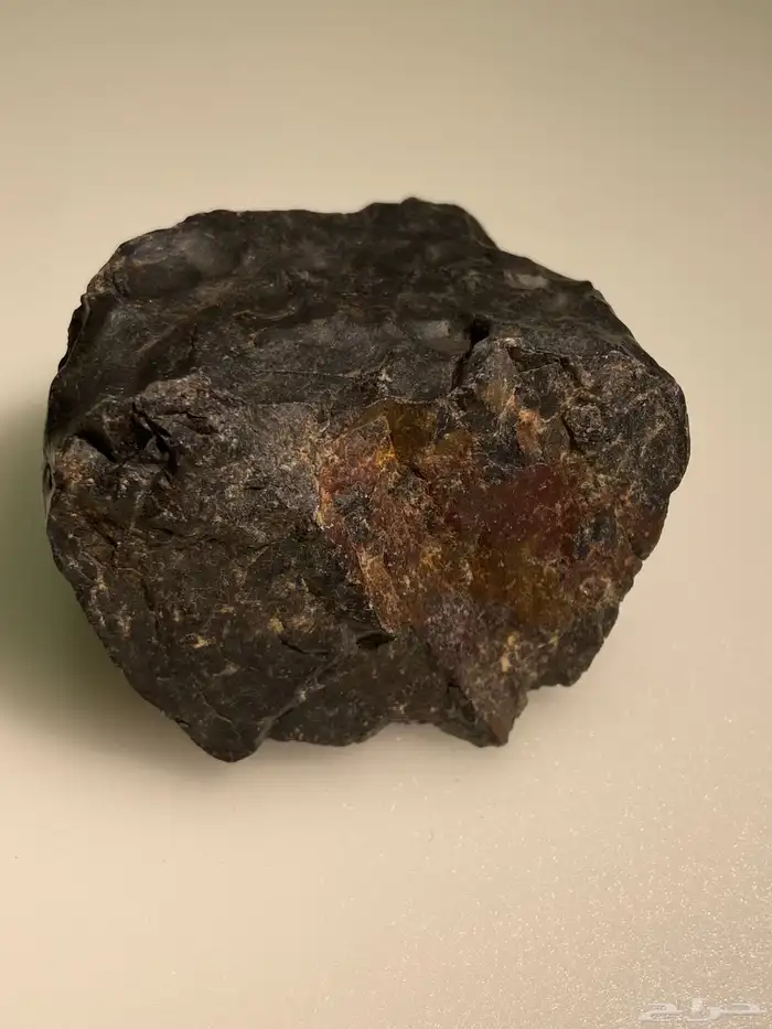 حجر نيزك Meteorite 3