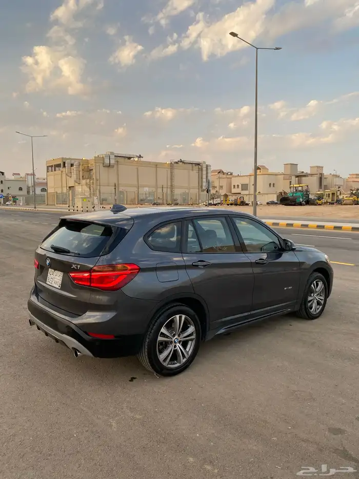 BMW X1 2016 بحالة الوكاله 4