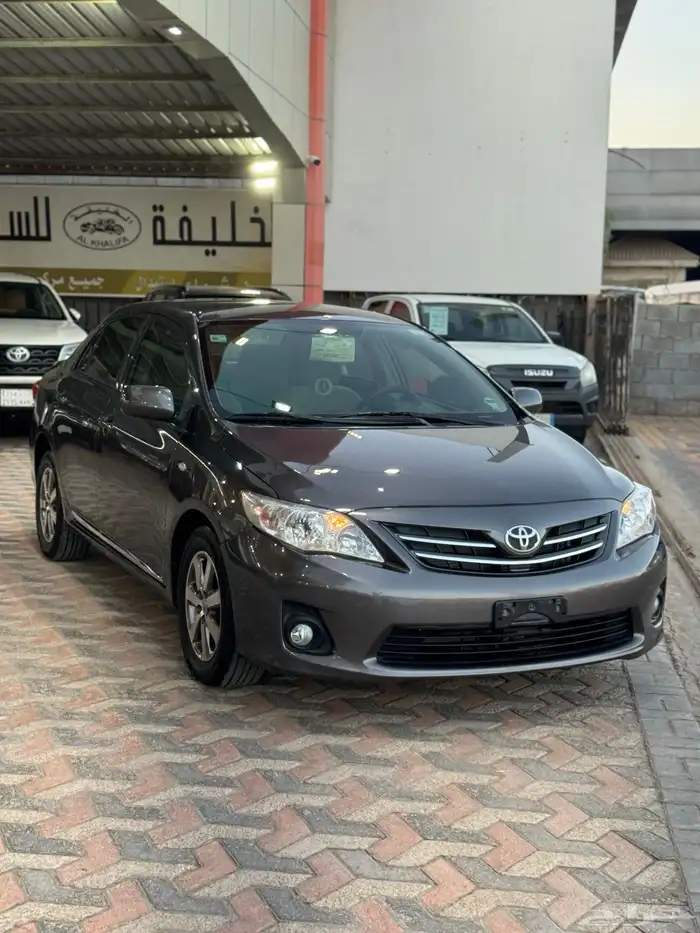 تويوتا كورلا 2013 مخزنة 9