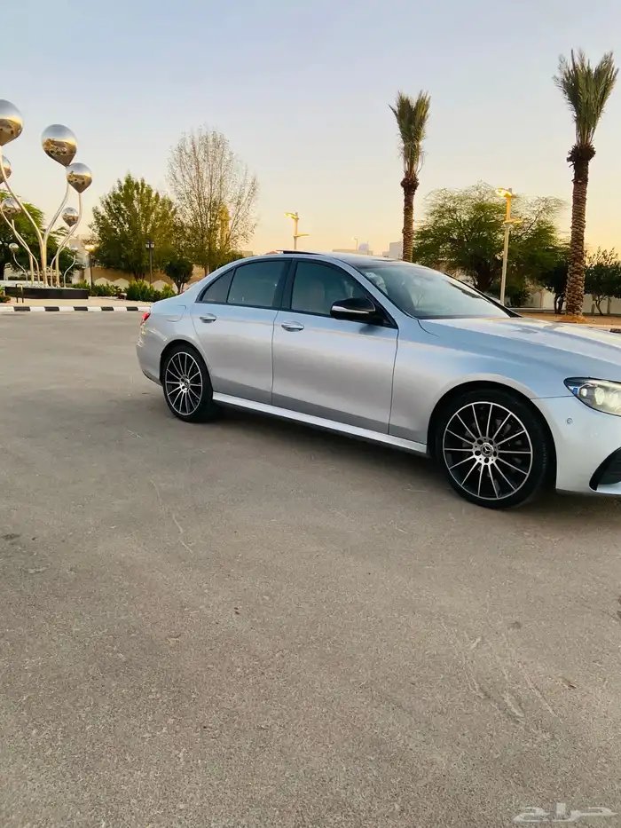 مرسيدس E300 -2021- AMG 4