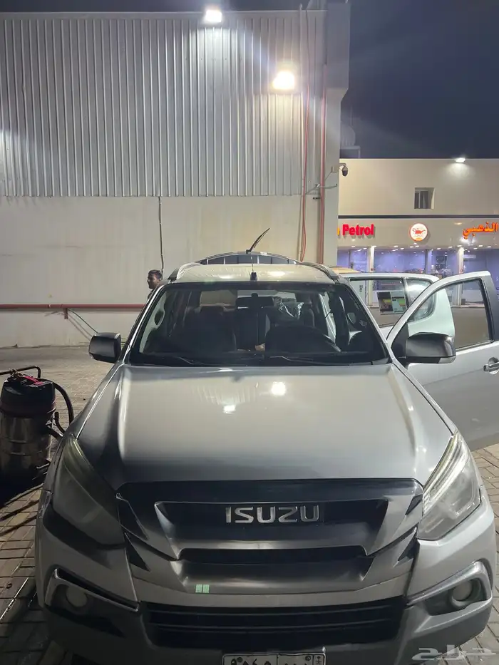 جيب mux 2020 isuzu 4