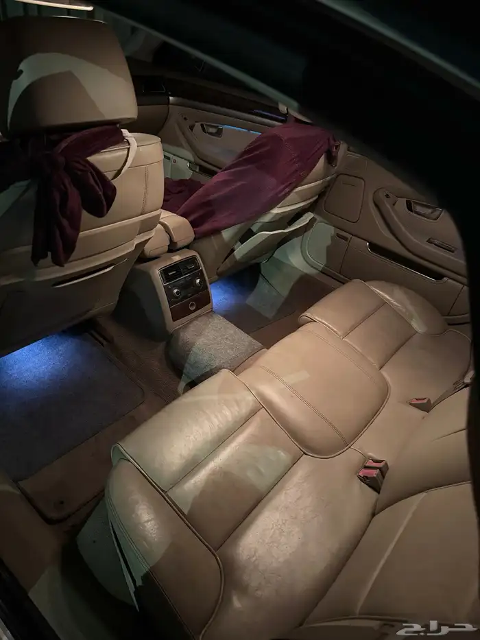 اودي a8 2009 6 سلندر 1