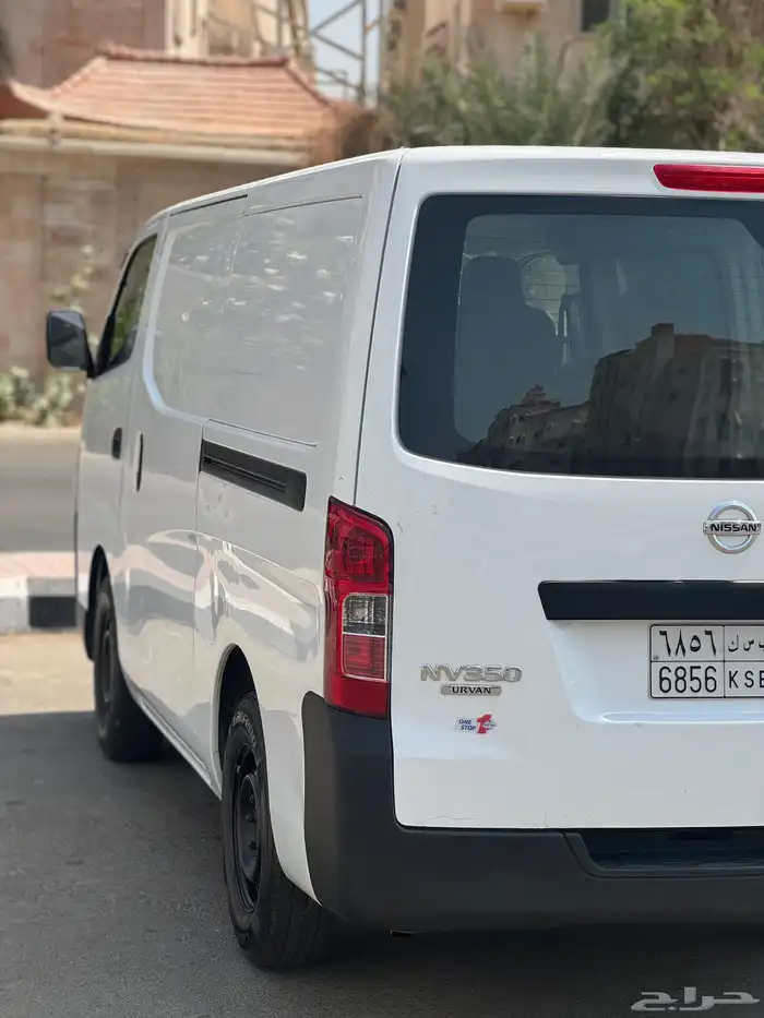 نيسان اورفان باص ديزل بضاعة السعر 55000 الف 7