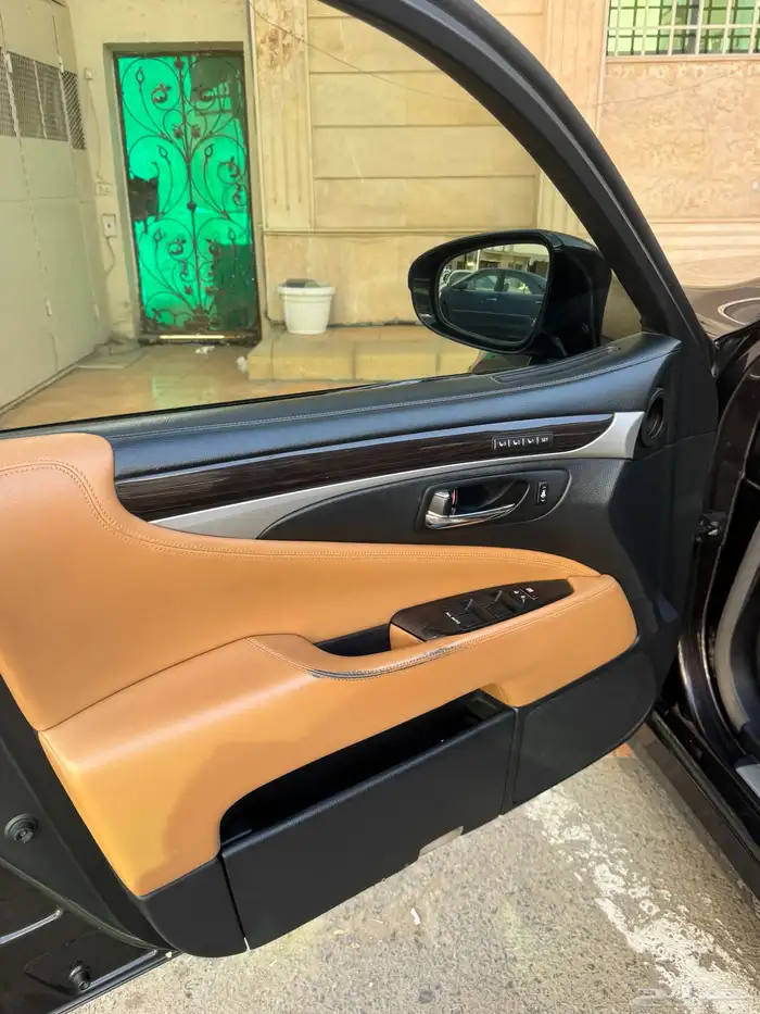 لكزس ls 460 2014 لارج 3
