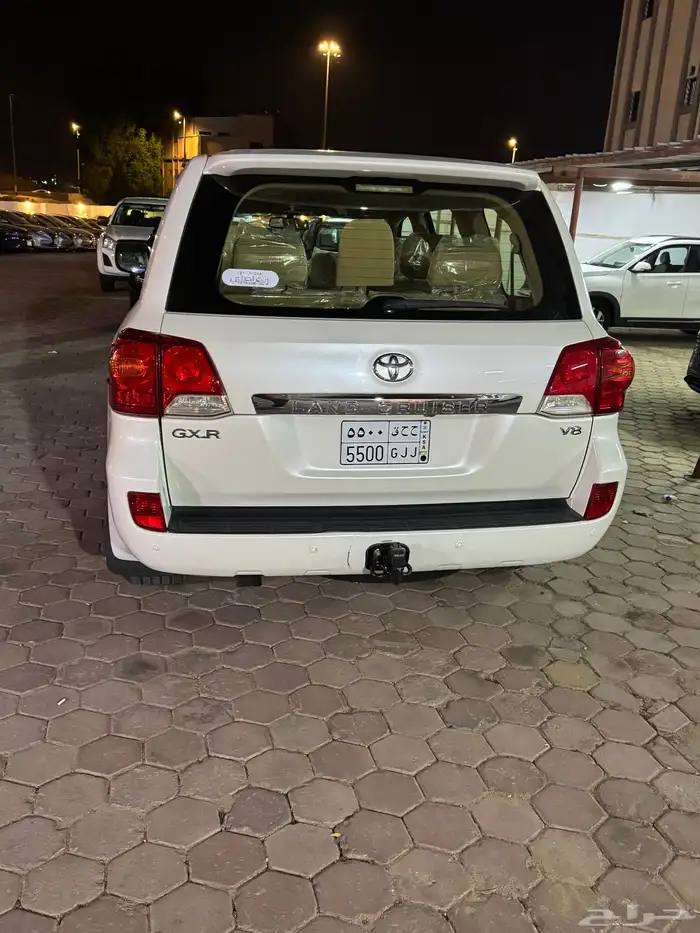 جيب لاندكروزر 2013 3