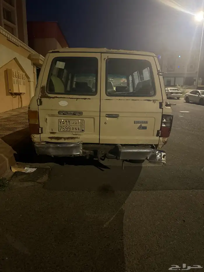 جيب تيوتا 85 نظيف جدا 3