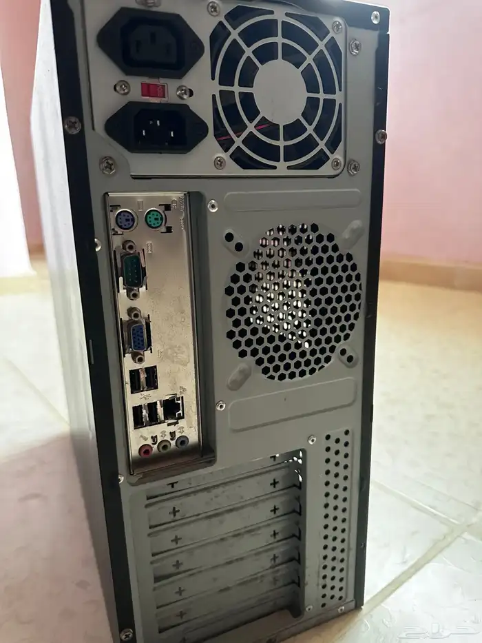 جهاز مكتبي كمبيوتر 1