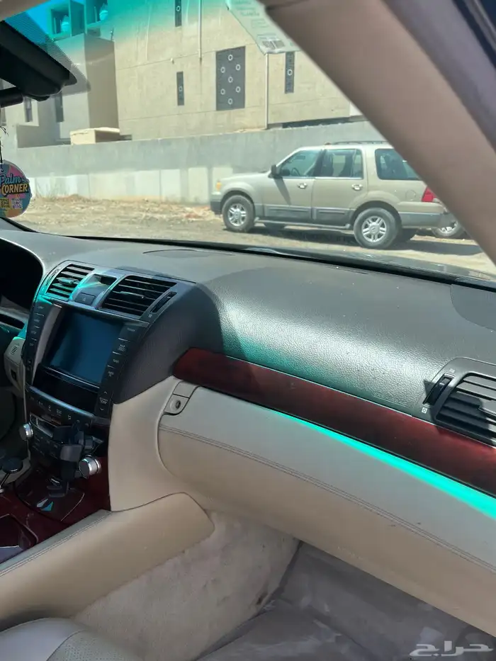 لكزس L460 2011 سعودي للبيع 10