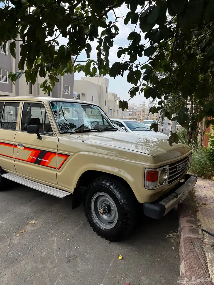لاندكروزر 1984 17