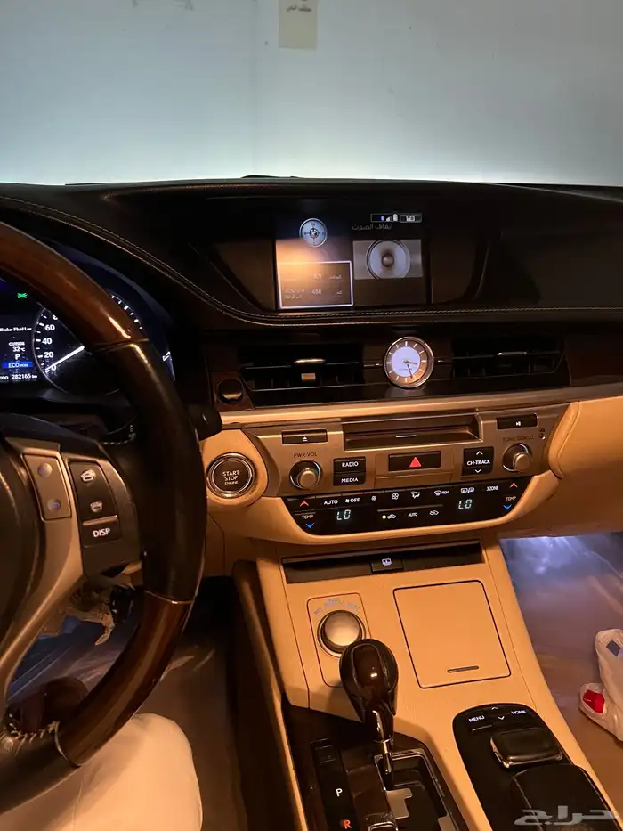 لكزس ES 350 2015 0