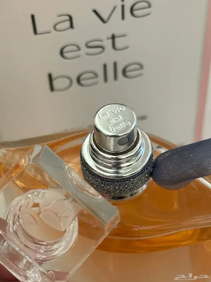 عطر لافي اي بيل من لانكوم او دي بارفيوم 1