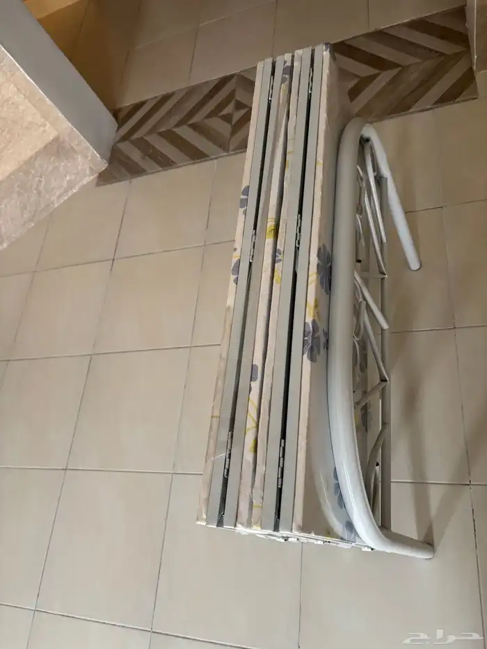 سرير قابل للطي استخدام خفيف 0