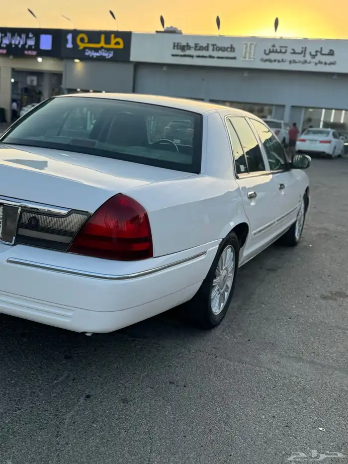 فورد قراند ماركيز 2011 LS 4