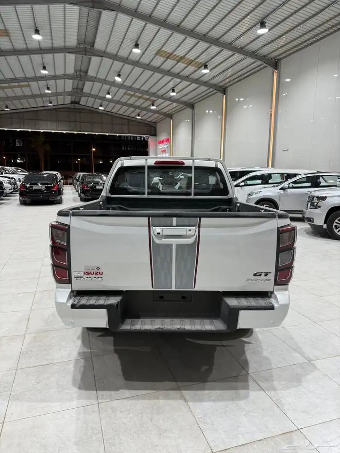 ايسوزو ديماكس GT.2025 فل كامل أصفار 5