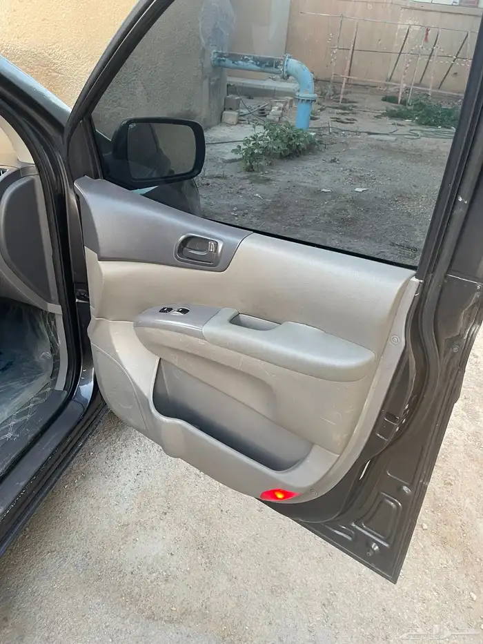 كيا كرنفال للبيع 2