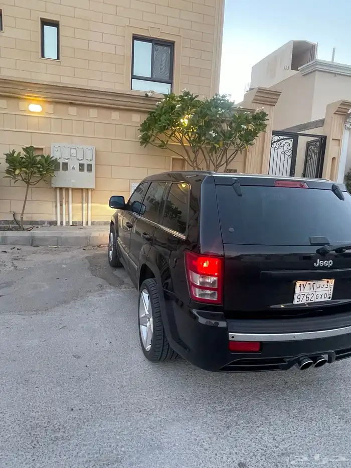 جيب جراند شروكي srt82010 4