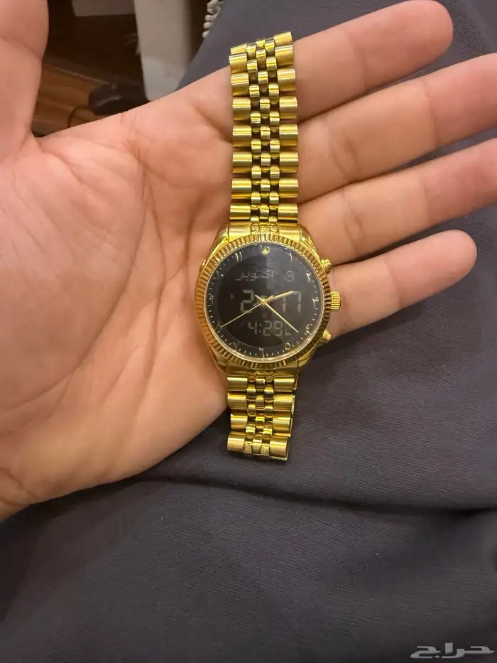 ساعه الحرمين لسه جديده استعمال 3 شهور سعر شراء 550 0