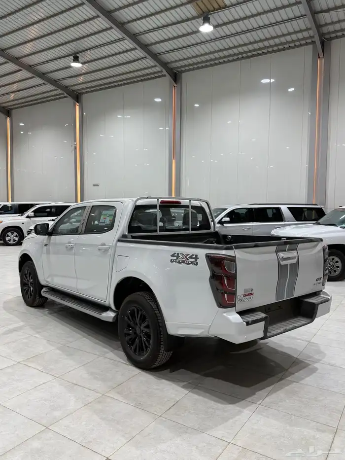 ايسوزو ديماكس GT.2025 فل كامل أصفار 3