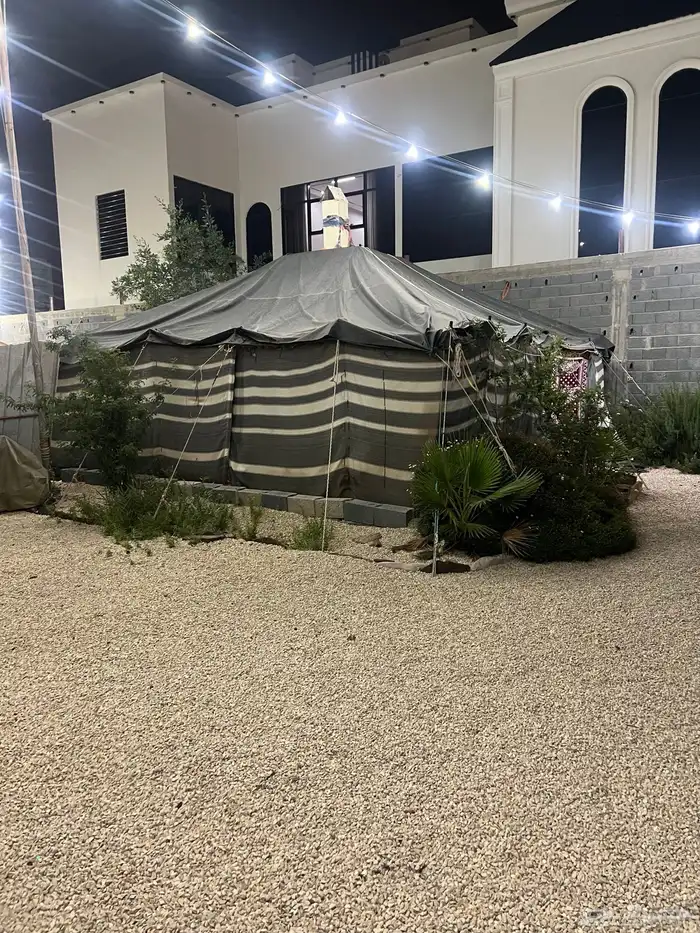 بيت شعر للبيع 0