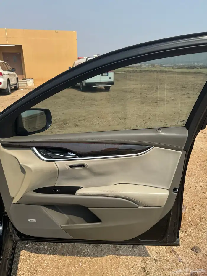كاديلاك xts فل كامل بلاتينيوم ممشى قليل 22
