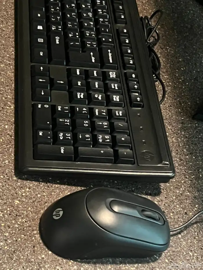 شاشة 24 كيبورد وماوس HP 3