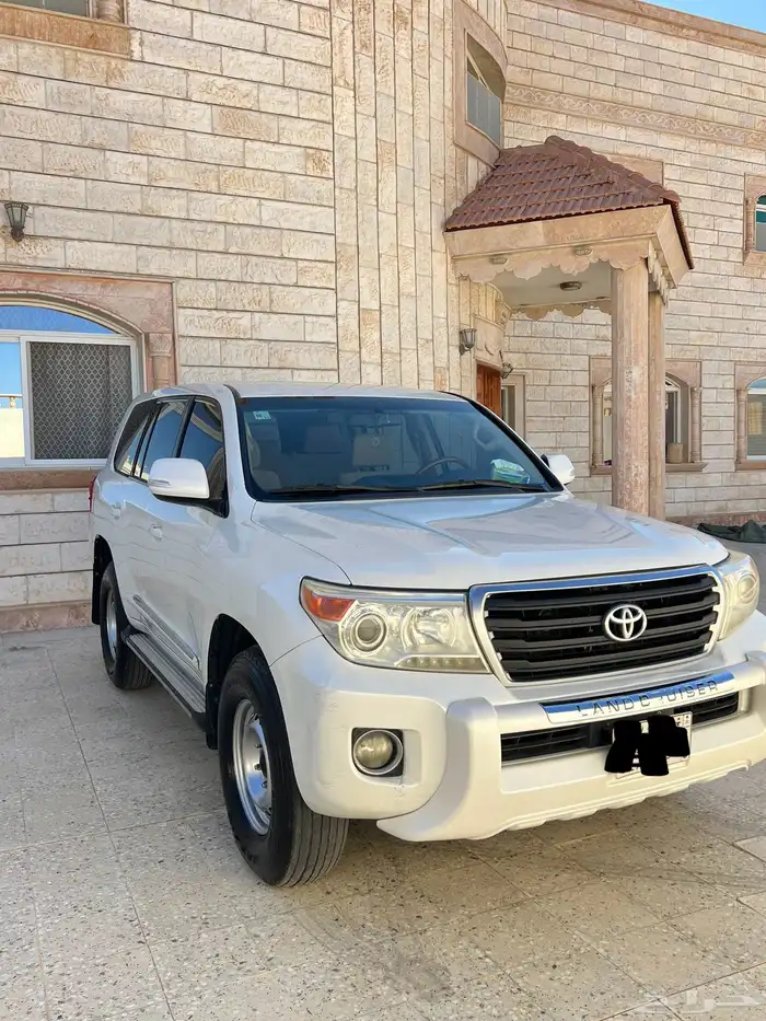 لندكروزر 2012 ديزل 14