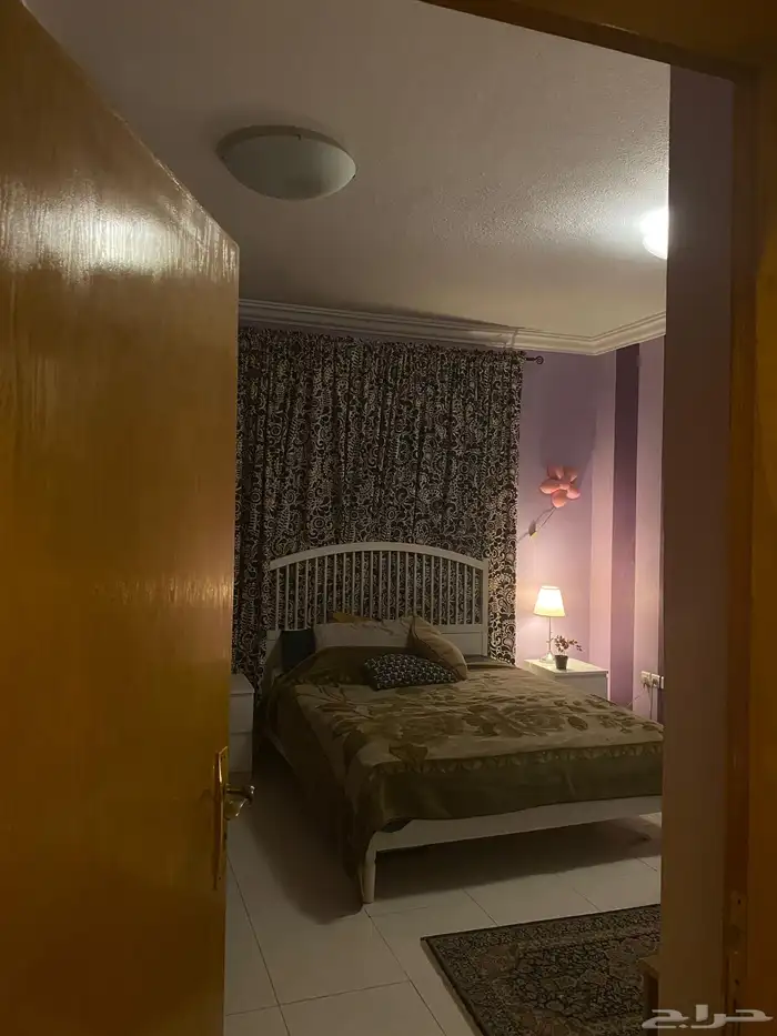 فرصة مميزة   شقة واسعة 173م مع مطبخ إيكيا و7 سبلت 11