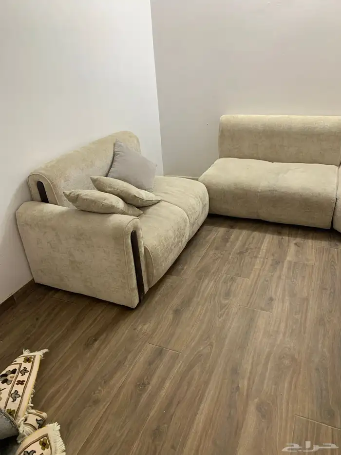 كنب حرف L بسعر رمزي 2
