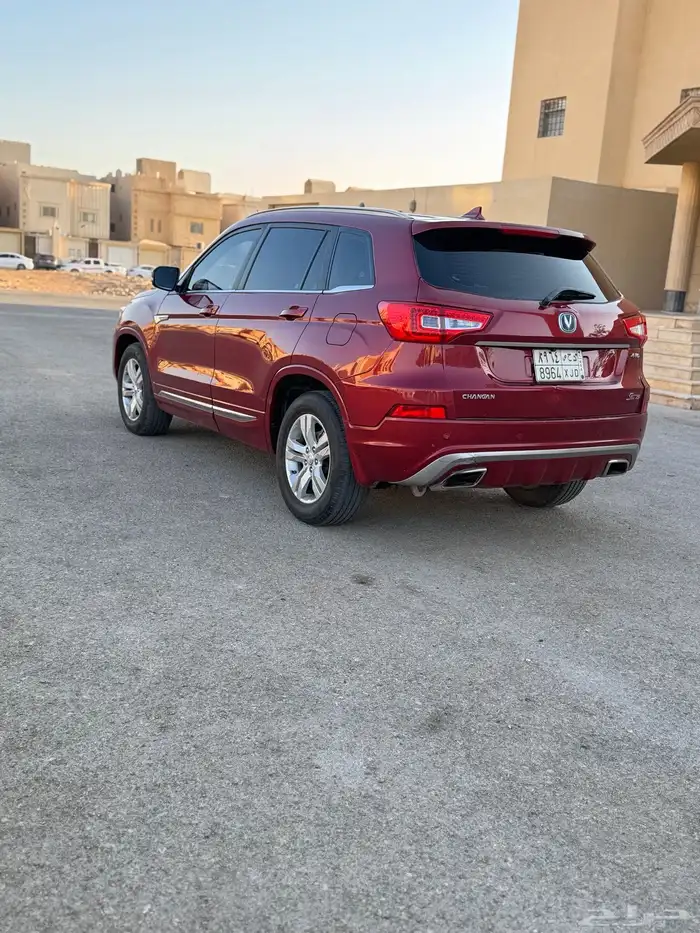 للبيع جيب شانجان cs75 2017 فل كامل دبل 4