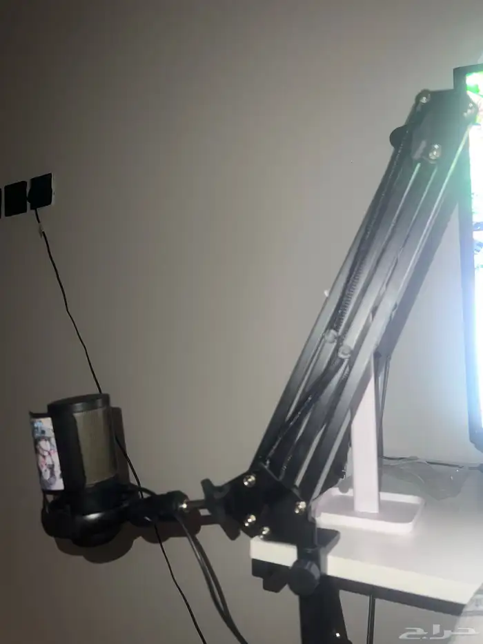 ميكرفون للبيع مع حامل 0