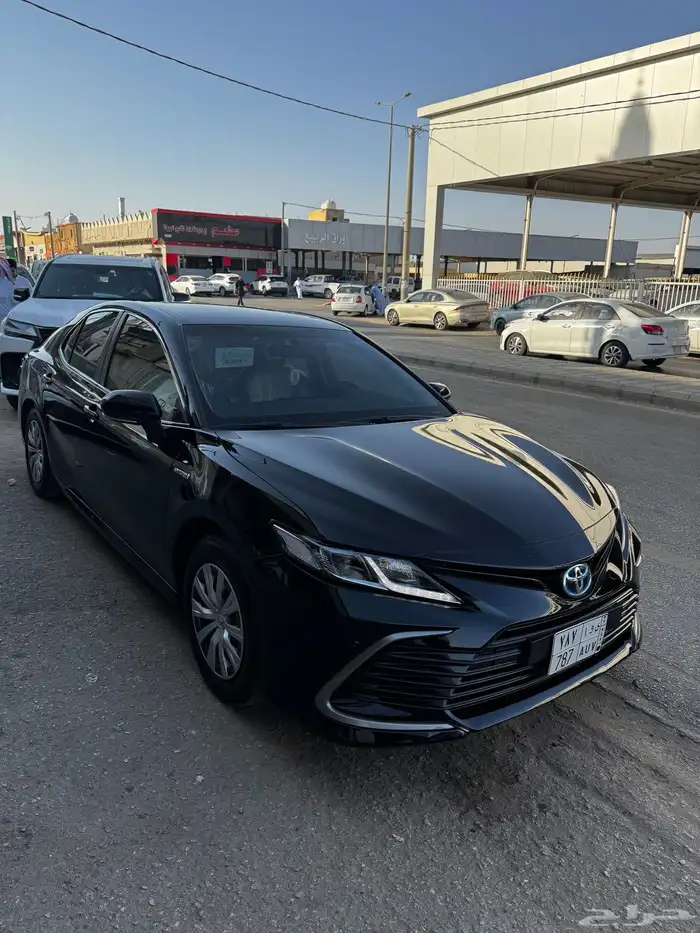 كامري 2024 هايبرد اسود 1