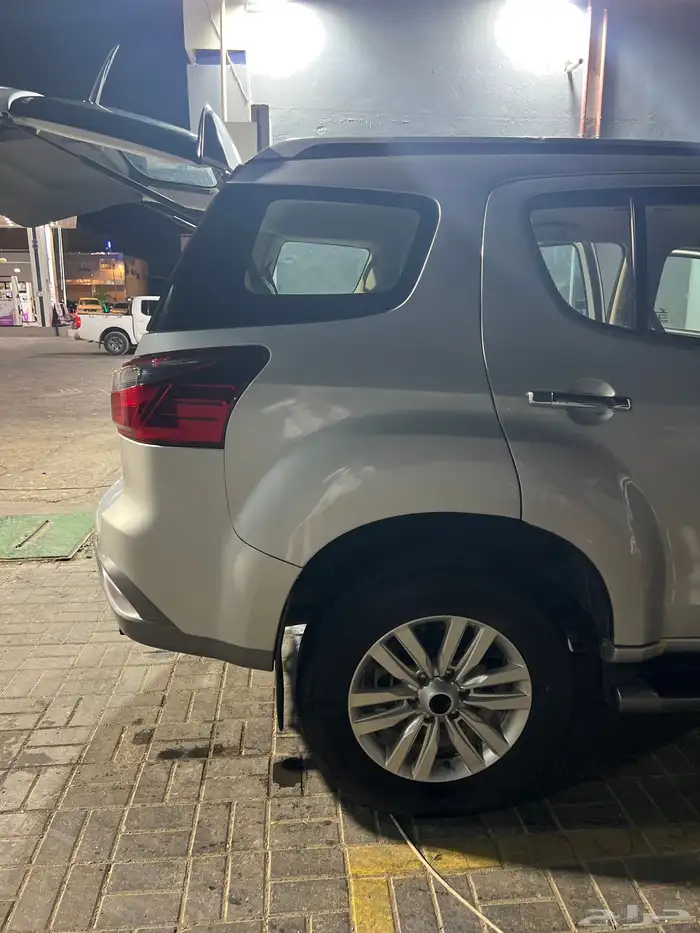 جيب mux 2020 isuzu 3