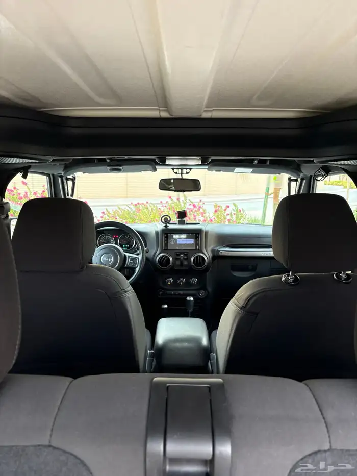 للبيع جيب رانجلر سبورت JK موديل 2018 13