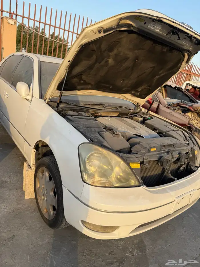 للبيع قطع غيار تشليح لكزس Ls430 من مديل 2001الى 2006 0