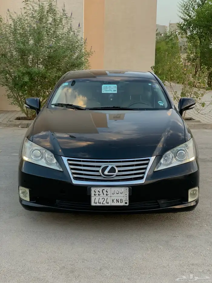 لكزس 2012 بسعر رمزي جدا 0
