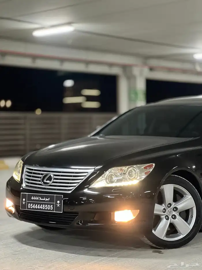 لكزس LS460L 2010 13