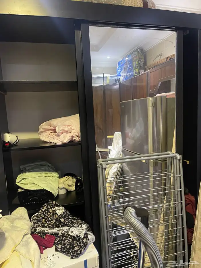 دولاب للبيع 1