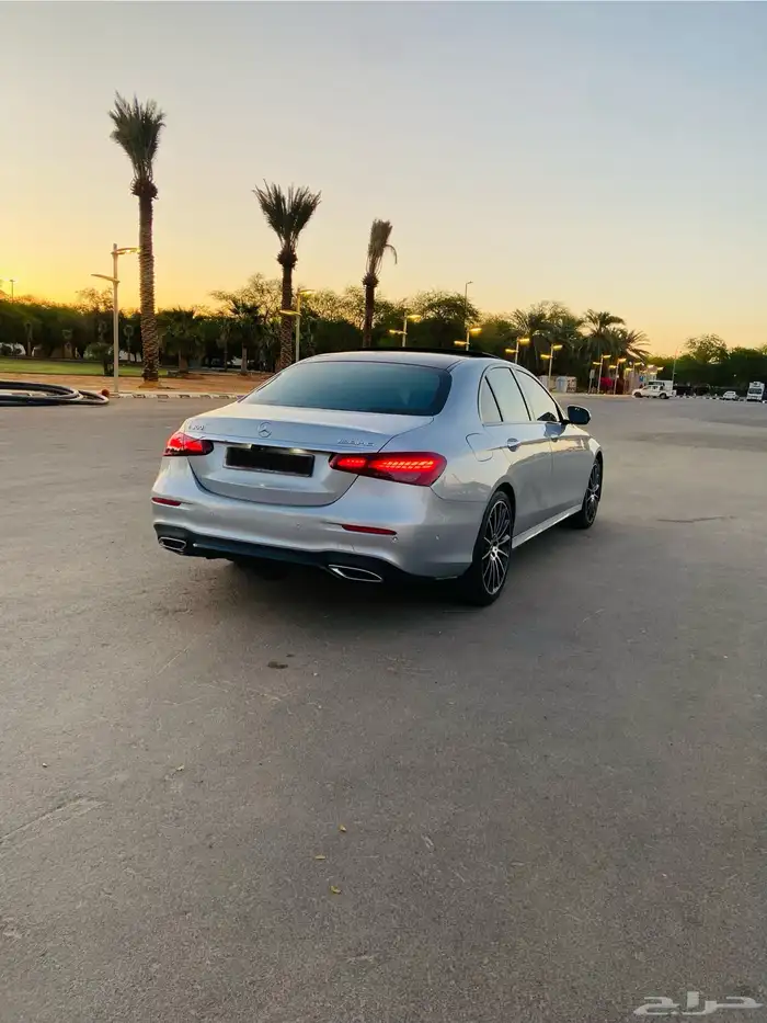 مرسيدس E300 -2021- AMG 10