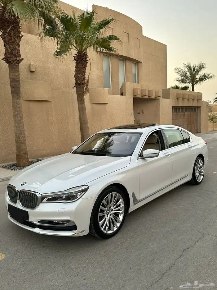 بي ام 740 بحاله الوكاله ماشي 73 الف فقط بدي وكاله 7