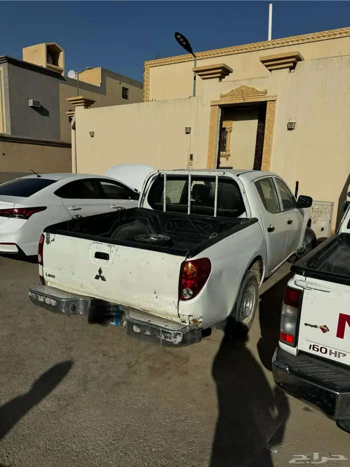 ميستوبيشي l200 2